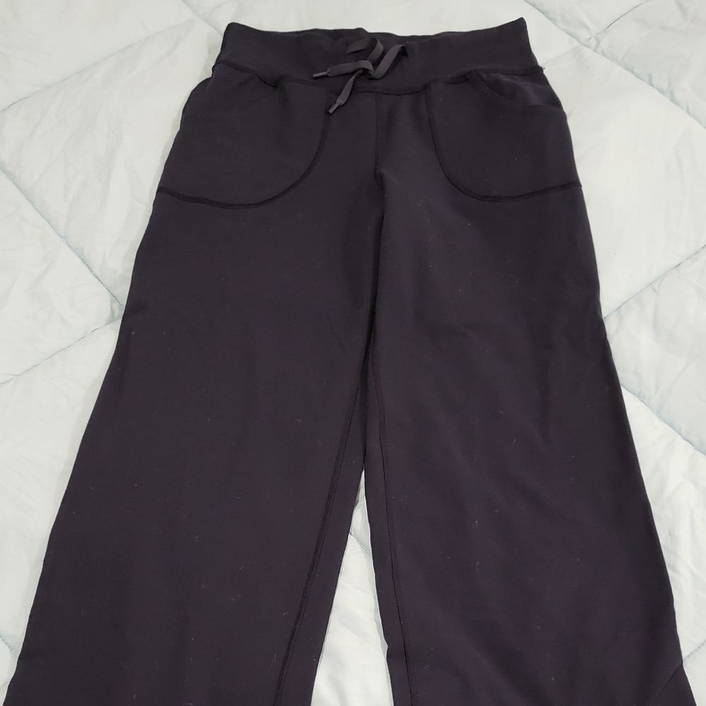 Size 4 LuluLemon pants